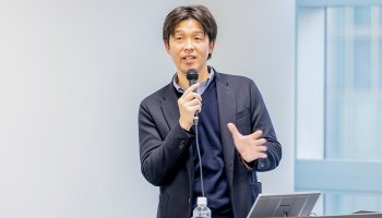 森川 友也氏