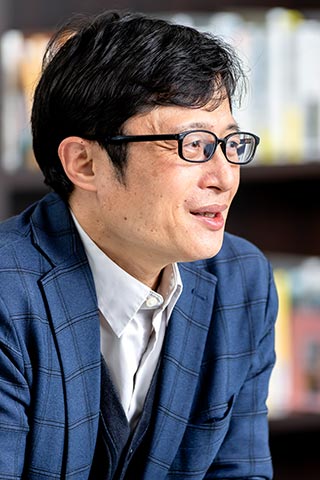 NPO法人となりのかいご 川内 潤さん