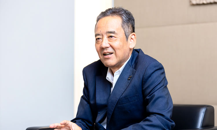 富士フイルムホールディングス株式会社 座間 康さん インタビューの様子