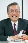 椎川　乃雅